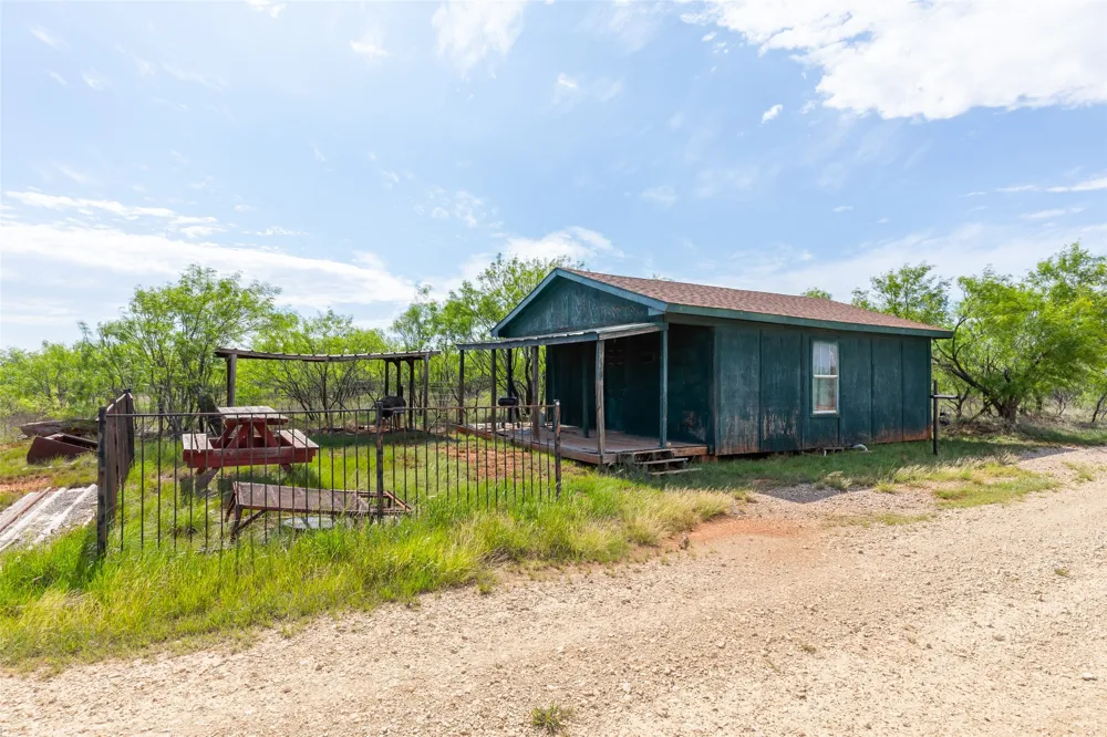 2607 US 380 East Haskell, TX 79521