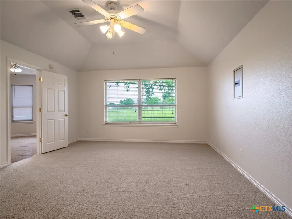 408 Spyglass Street Marble Falls, TX 78654