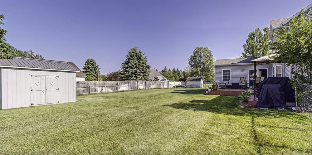 915 Deer Run Union Charter Township, MI 48858
