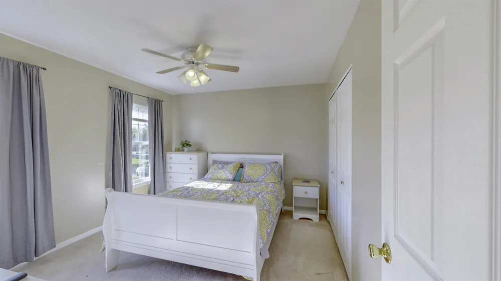 915 Deer Run Union Charter Township, MI 48858