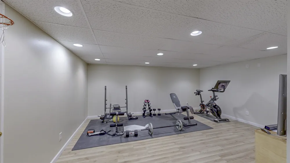 915 Deer Run Union Charter Township, MI 48858
