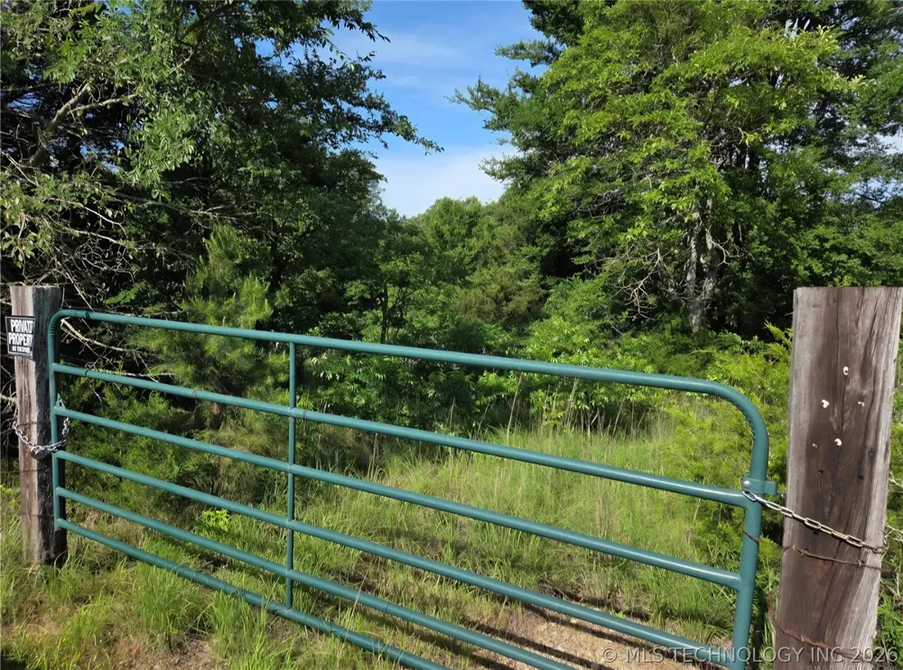 Centerpoint Road Atoka, OK 74525