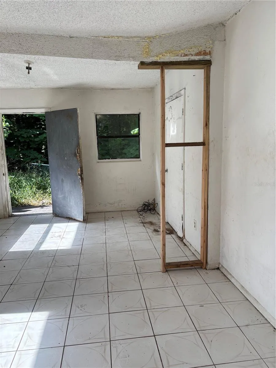 1014 37TH STREET Orlando, FL 32805