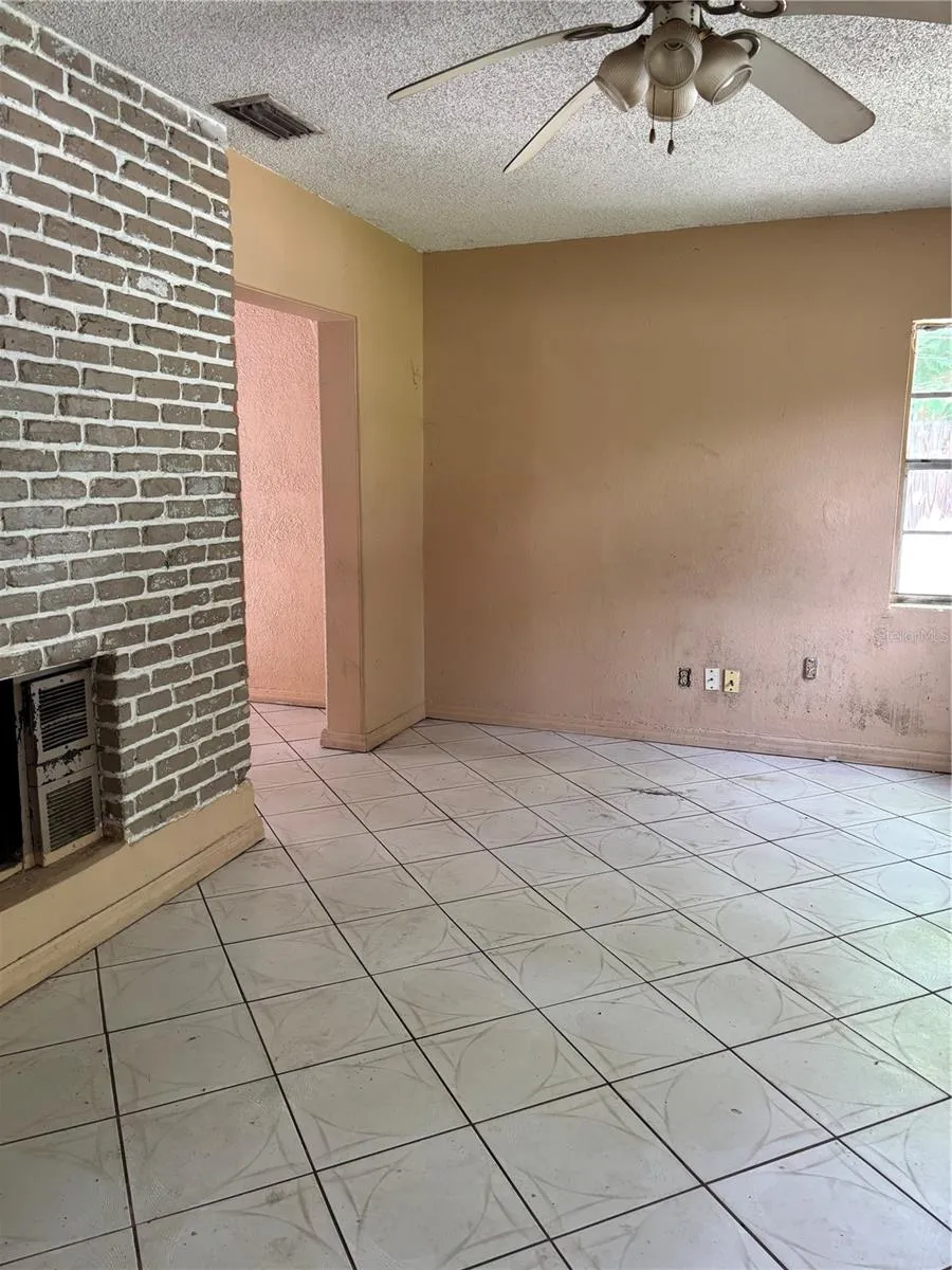 1014 37TH STREET Orlando, FL 32805