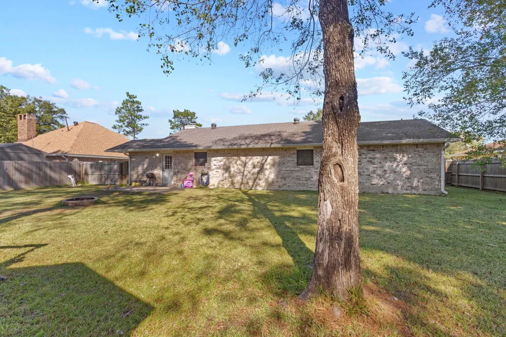 125 Williams Road Lumberton, TX 77657