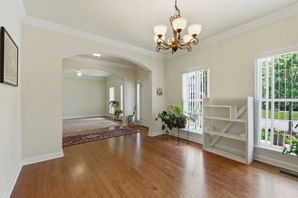 917 Falling Water Ct Nashville, TN 37221