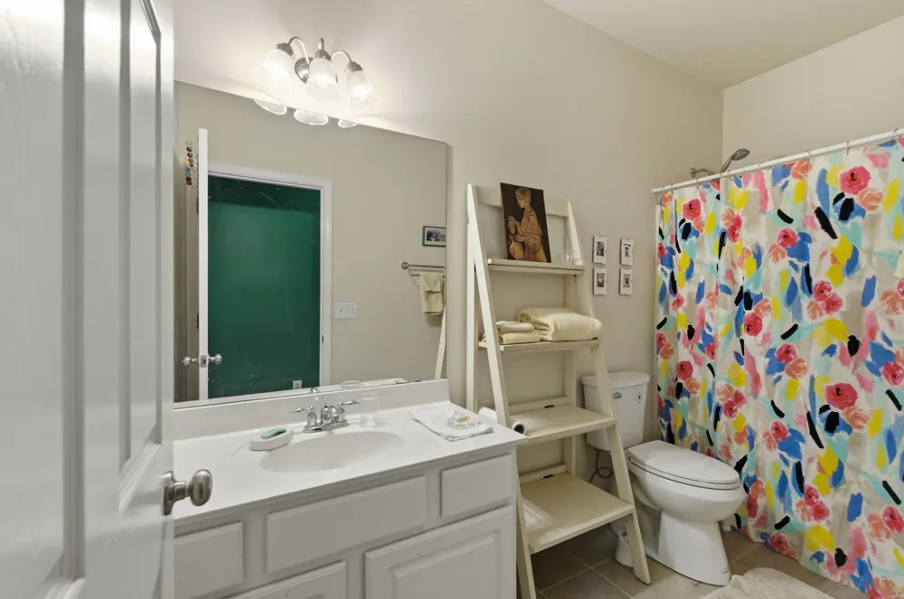 917 Falling Water Ct Nashville, TN 37221
