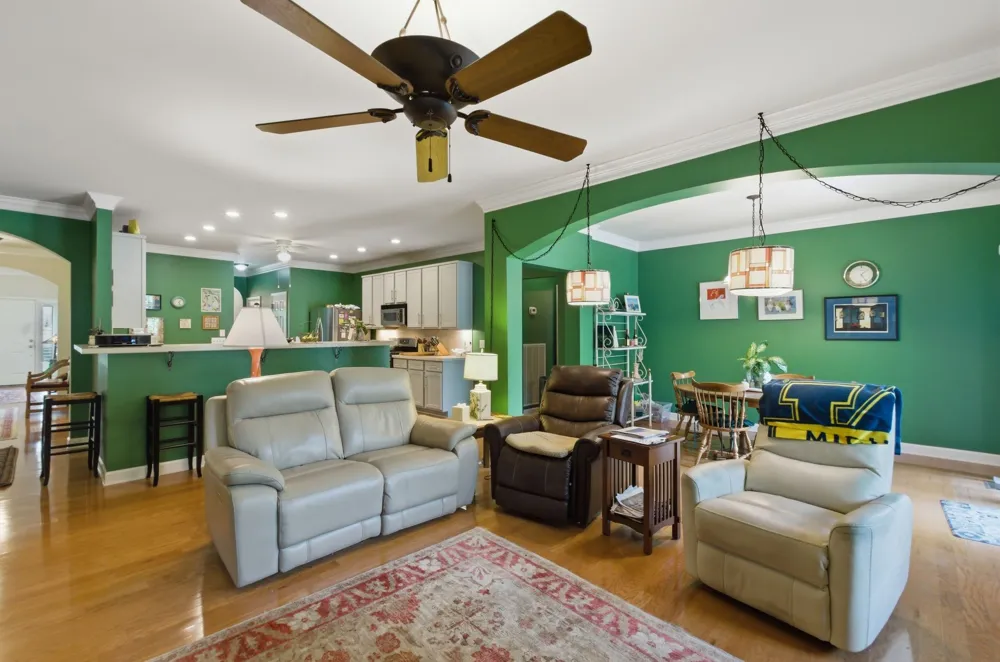 917 Falling Water Ct Nashville, TN 37221