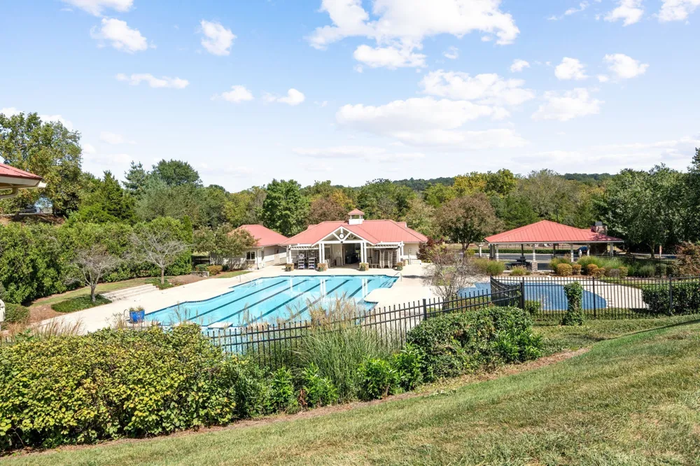 917 Falling Water Ct Nashville, TN 37221