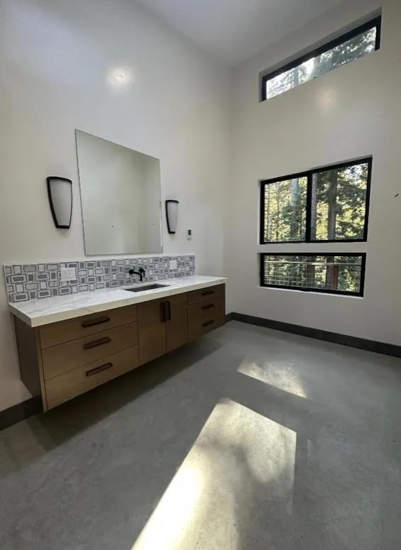 545 Flume Road Aptos, CA 95003