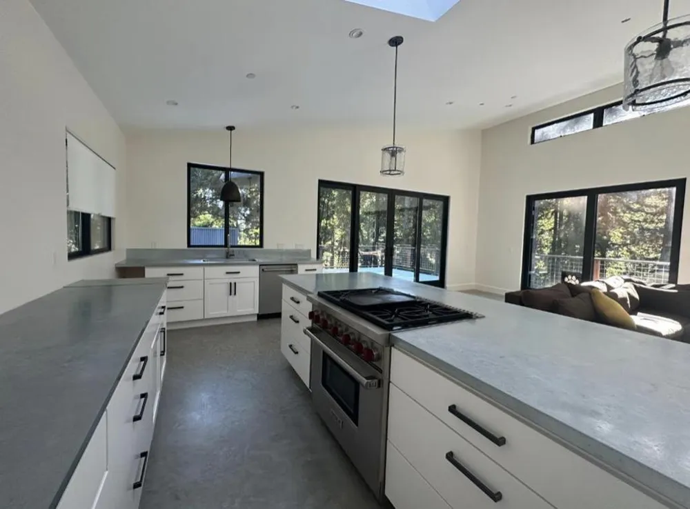 545 Flume Road Aptos, CA 95003