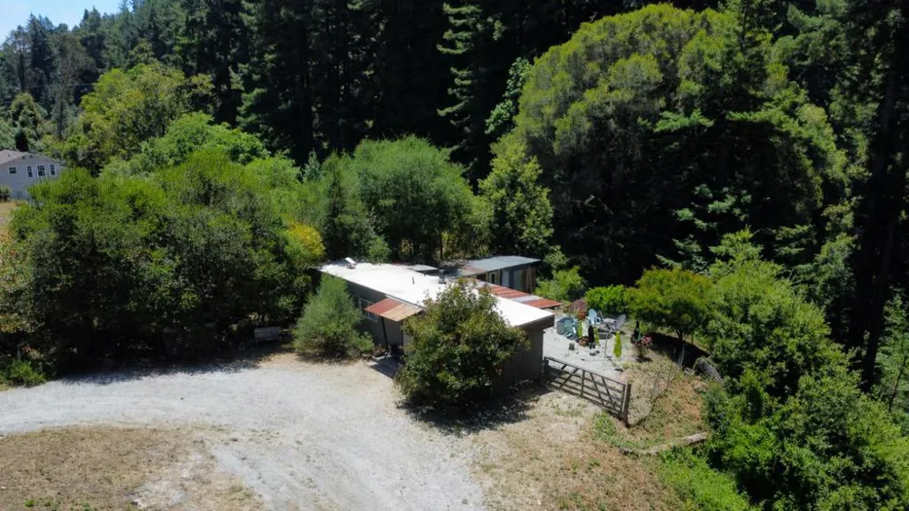 545 Flume Road Aptos, CA 95003