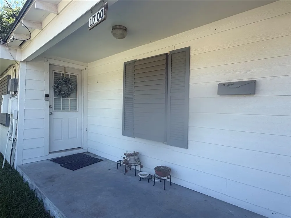 1700 S Cameron Street Alice, TX 78332