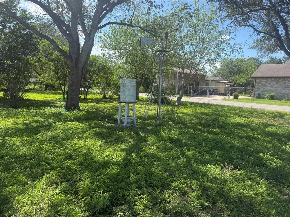 1700 S Cameron Street Alice, TX 78332