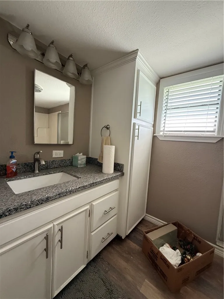 1700 S Cameron Street Alice, TX 78332