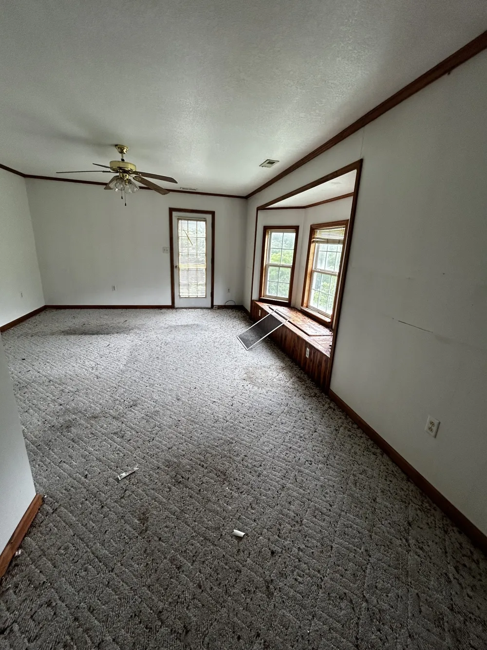 98 Hackett Valley Rd Hickman, TN 38567