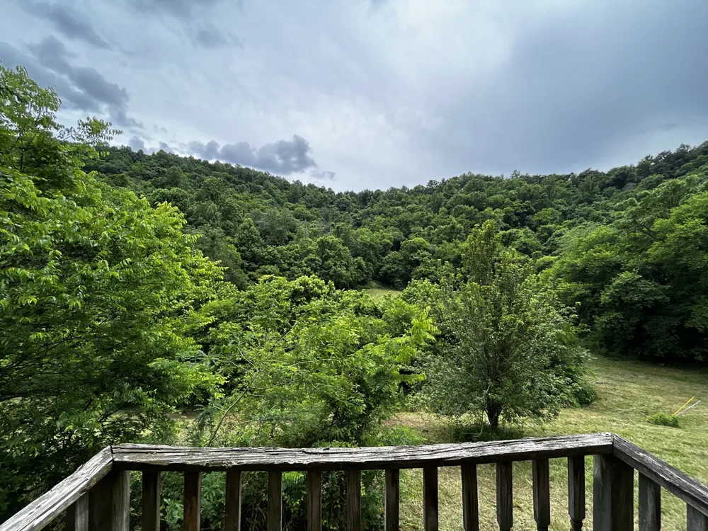 98 Hackett Valley Rd Hickman, TN 38567