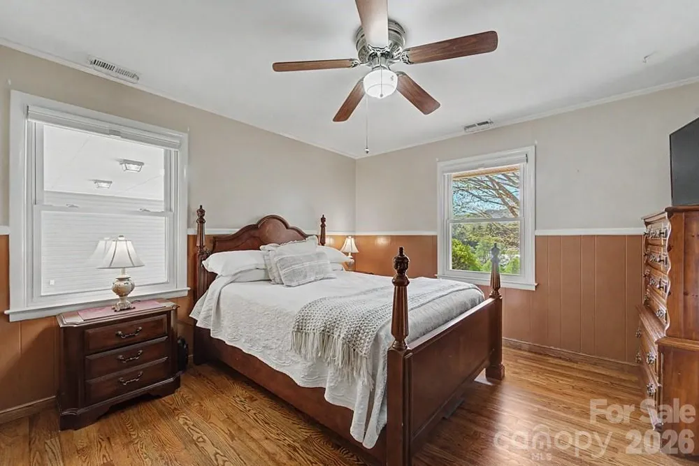 52 Briar Patch Road Cullowhee, NC 28723