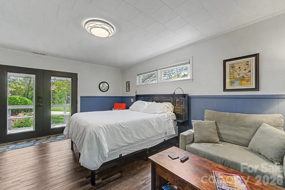 52 Briar Patch Road Cullowhee, NC 28723