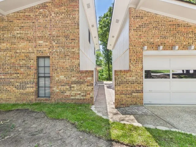 1406 Loma Linda Drive Athens, TX 75752