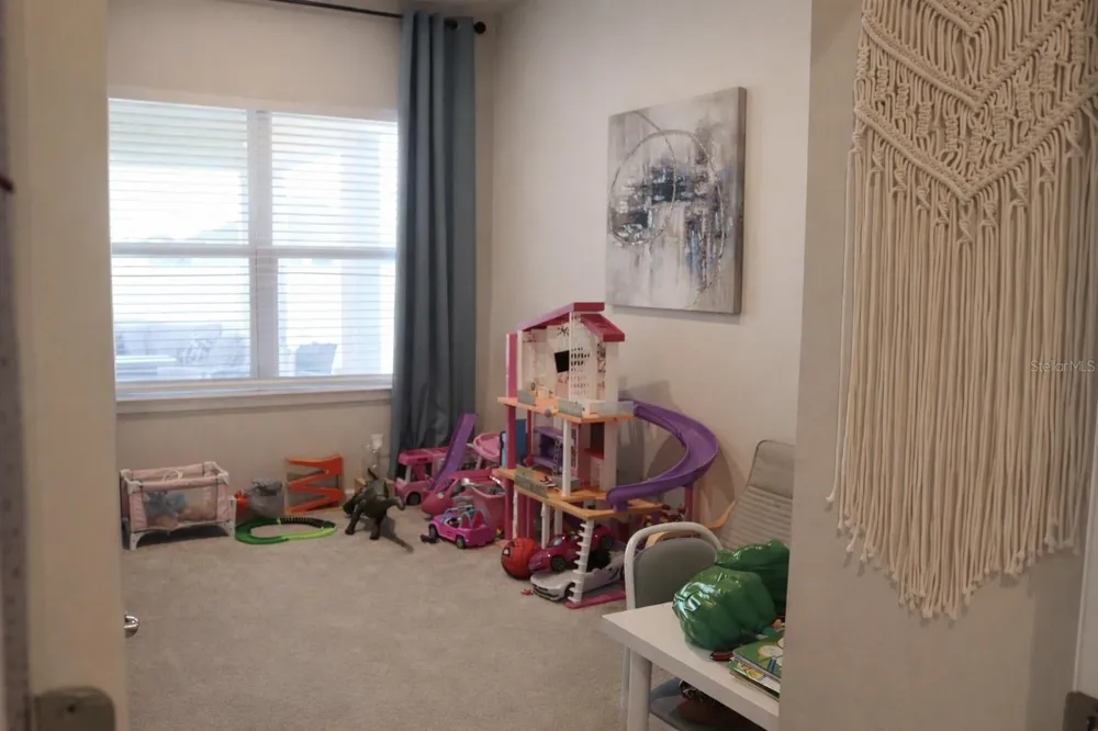 6405 PEBBLEBROOKE WAY Zephyrhills, FL 33541