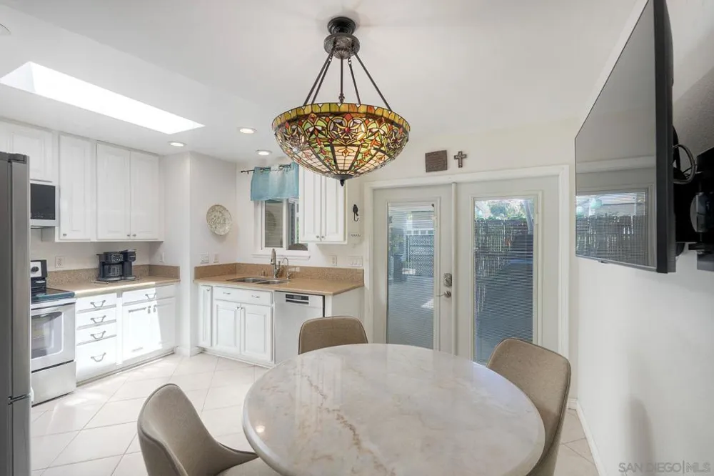 3597 Pear Blossom Drive Oceanside, CA 92057