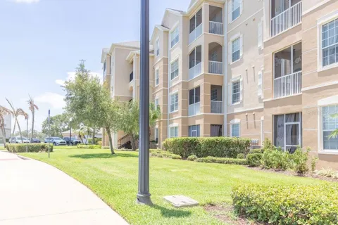 3868 LEXMARK LANE #409