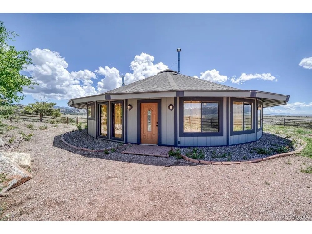 1115 County Road 319 Westcliffe, CO 81252