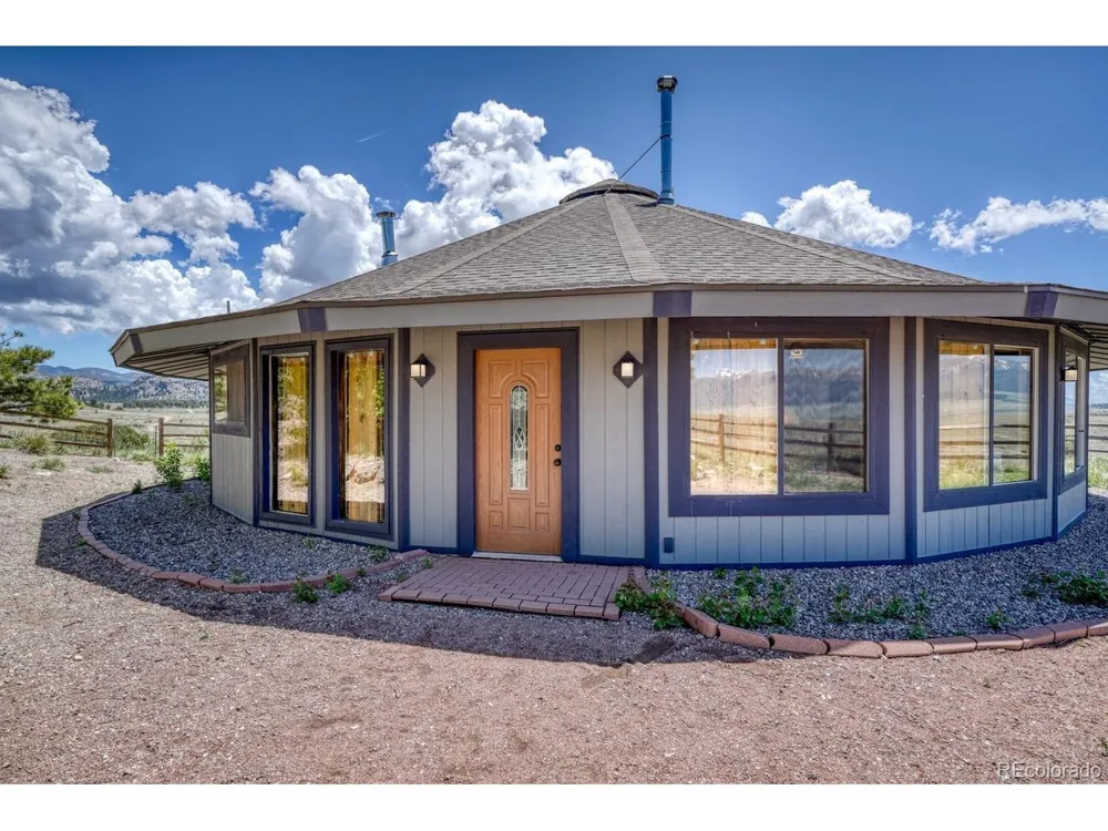1115 County Road 319 Westcliffe, CO 81252
