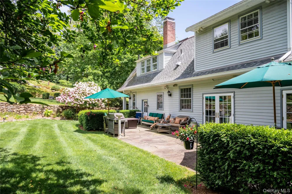 34-36 E Lake Stable Road Tuxedo Park, NY 10987
