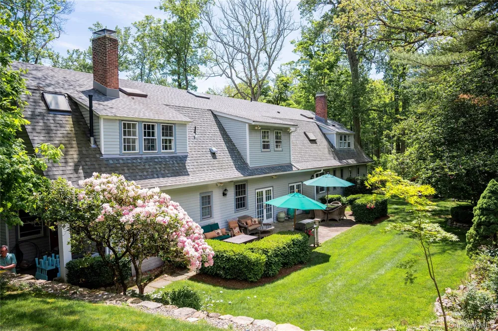 34-36 E Lake Stable Road Tuxedo Park, NY 10987
