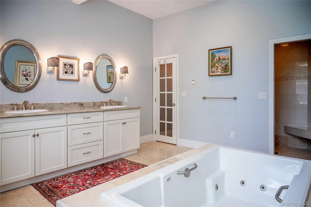 34-36 E Lake Stable Road Tuxedo Park, NY 10987