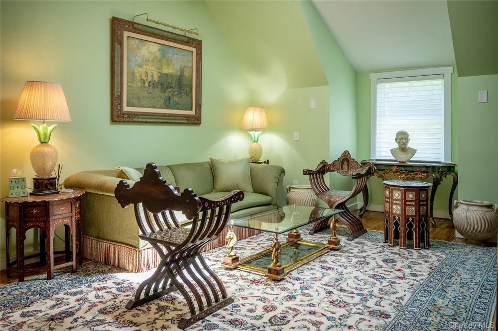 34-36 E Lake Stable Road Tuxedo Park, NY 10987