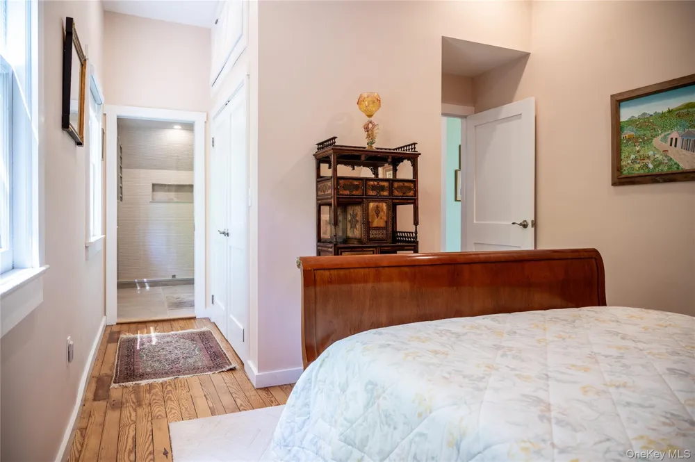 34-36 E Lake Stable Road Tuxedo Park, NY 10987