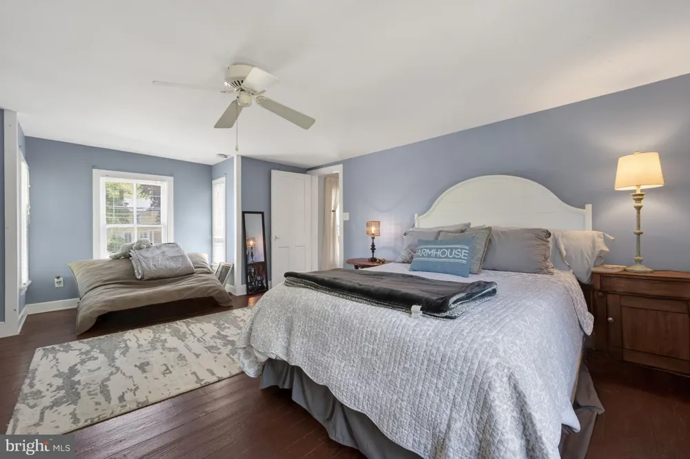 18 E LOUDOUN STREET Round Hill, VA 20141