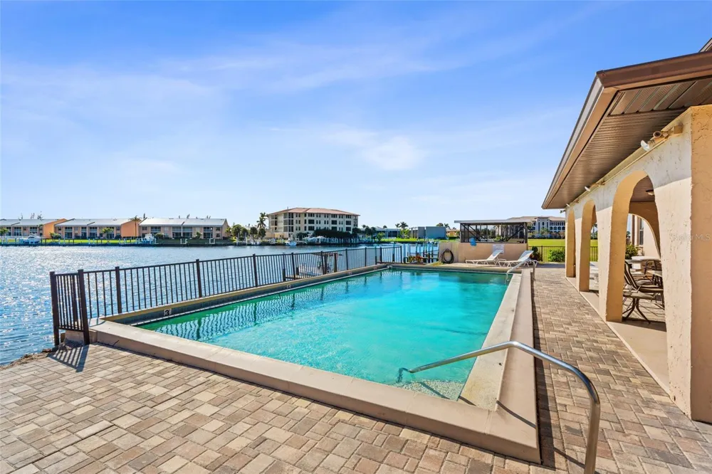 1217 AQUI ESTA DRIVE #5 Punta Gorda, FL 33950