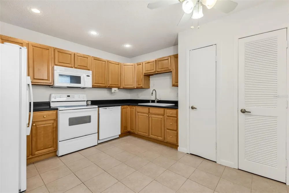 1217 AQUI ESTA DRIVE #5 Punta Gorda, FL 33950