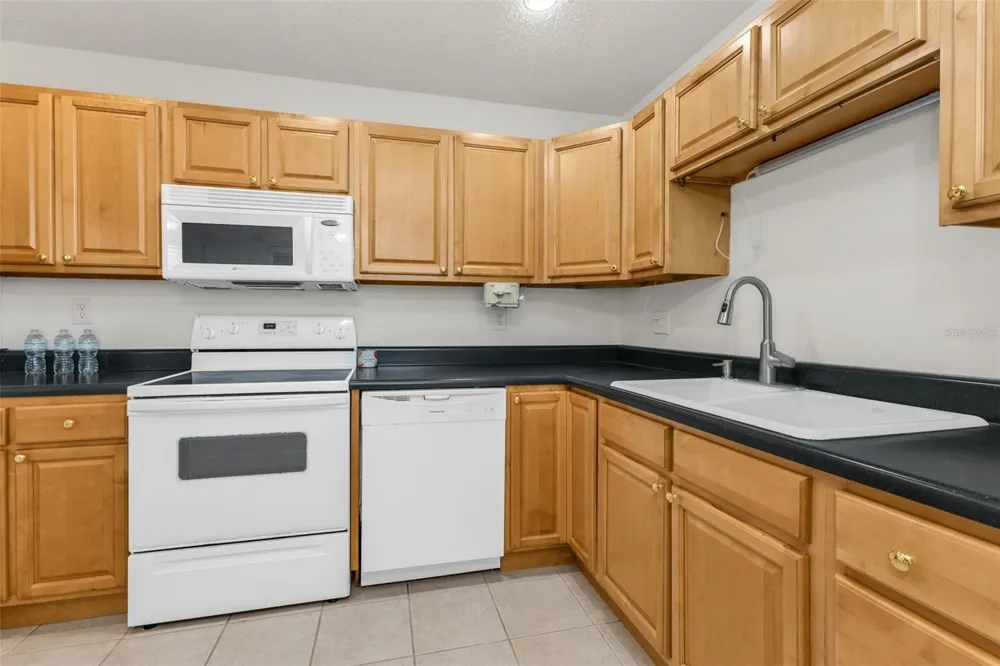 1217 AQUI ESTA DRIVE #5 Punta Gorda, FL 33950
