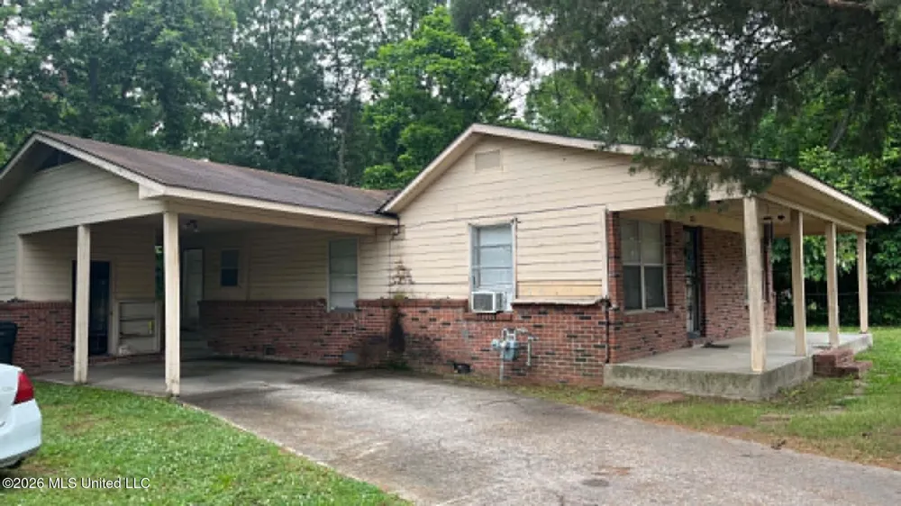 230 S Colorado Street Greenville, MS 38703