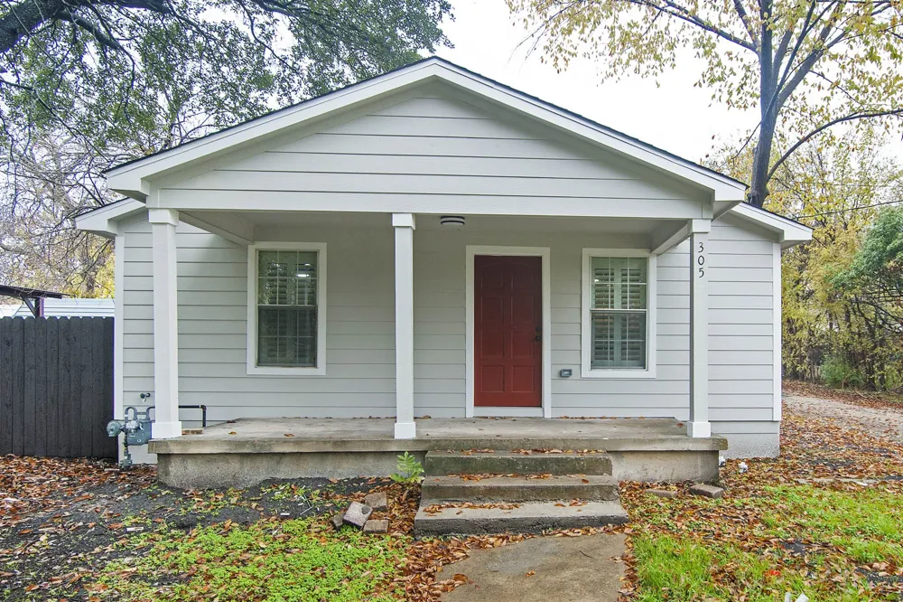 305 College Street Farmersville, TX 75442