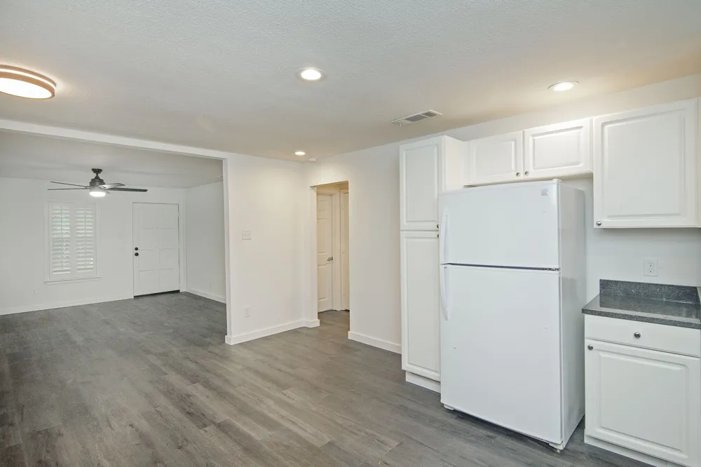 305 College Street Farmersville, TX 75442