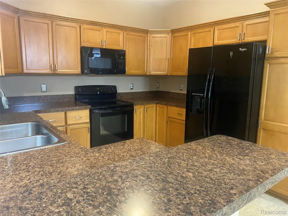 34558 Northrup Drive Chesterfield Township, MI 48047