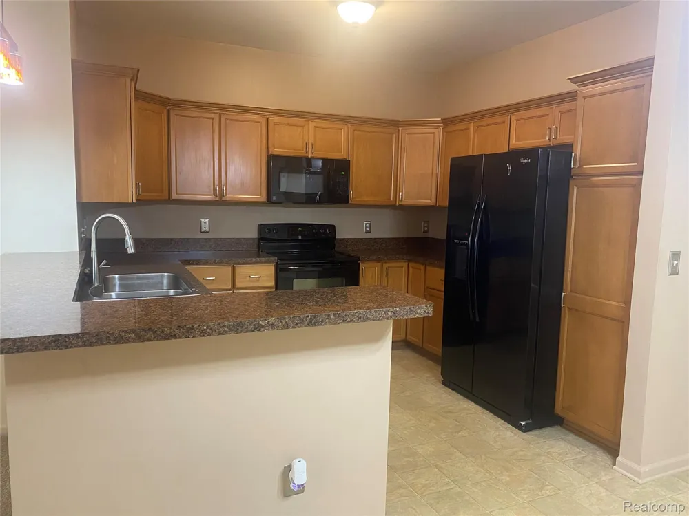 34558 Northrup Drive Chesterfield Township, MI 48047