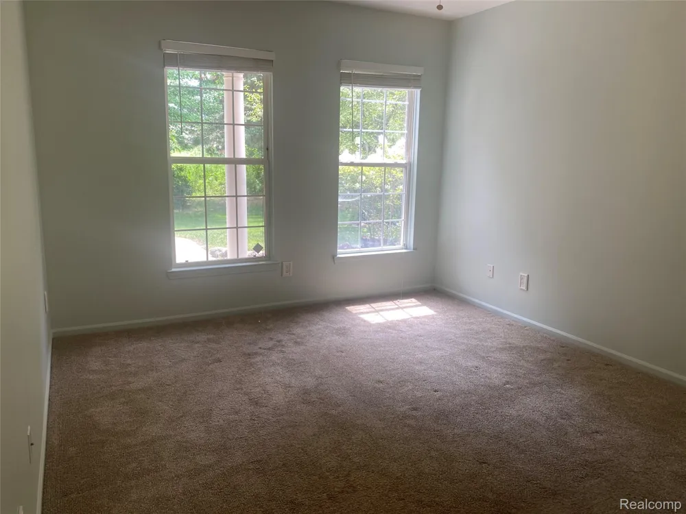 34558 Northrup Drive Chesterfield Township, MI 48047