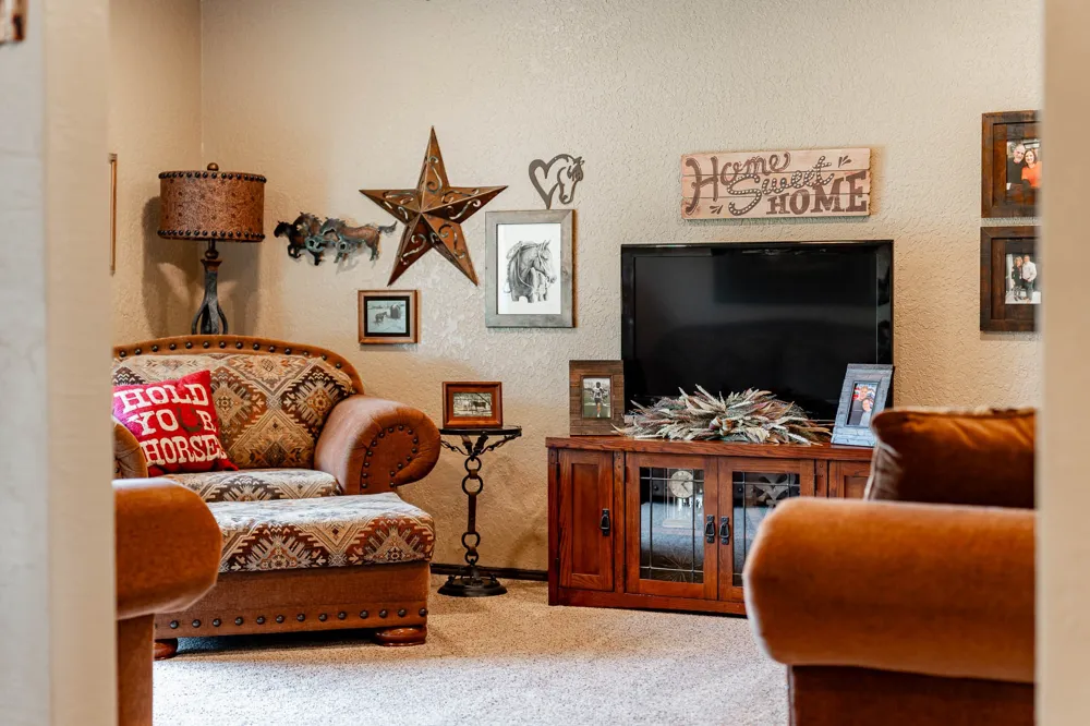 4946 County Road 410 Hawley, TX 79525