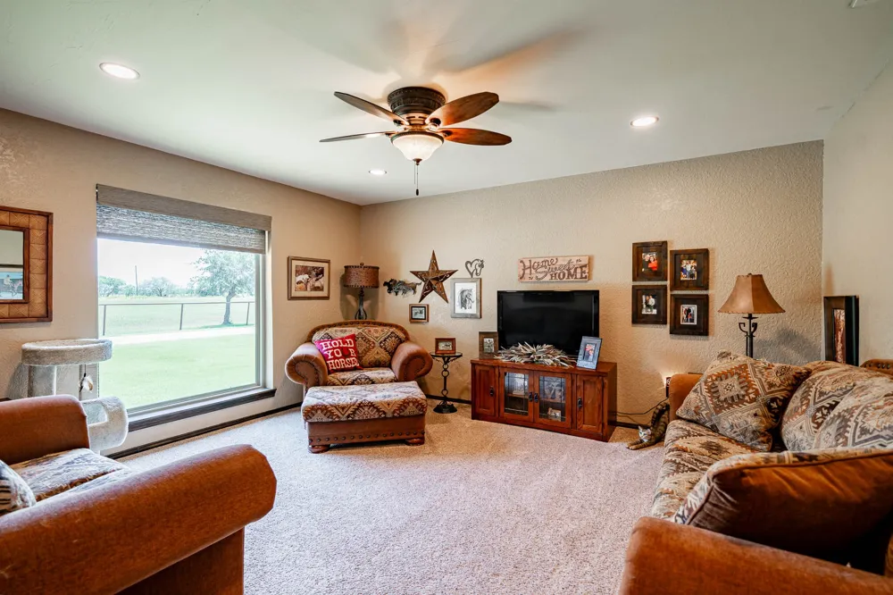 4946 County Road 410 Hawley, TX 79525