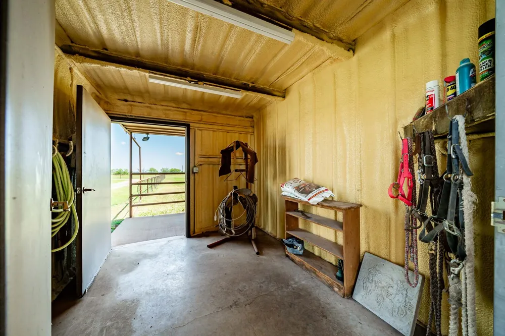 4946 County Road 410 Hawley, TX 79525