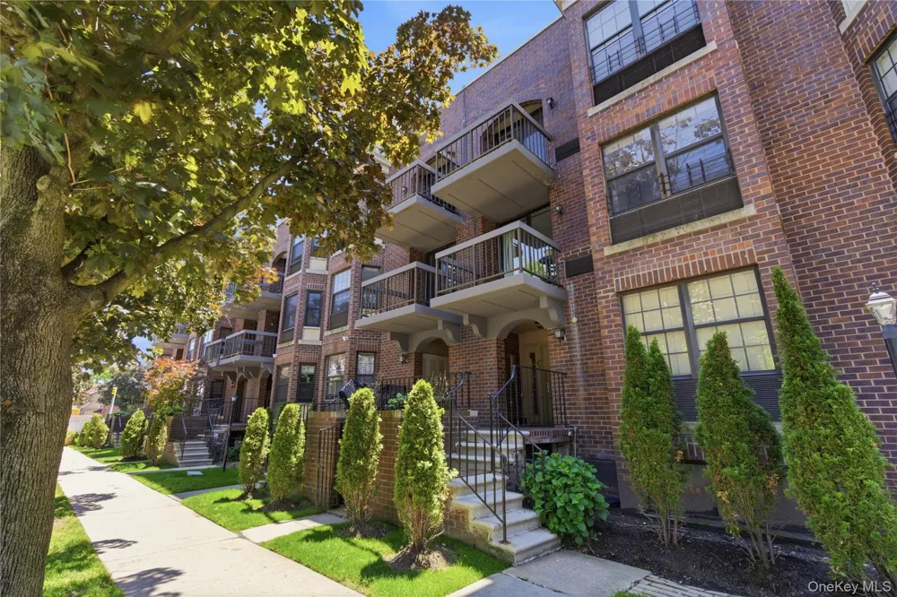 16306 71st Avenue #1323 Fresh Meadows, NY 11365