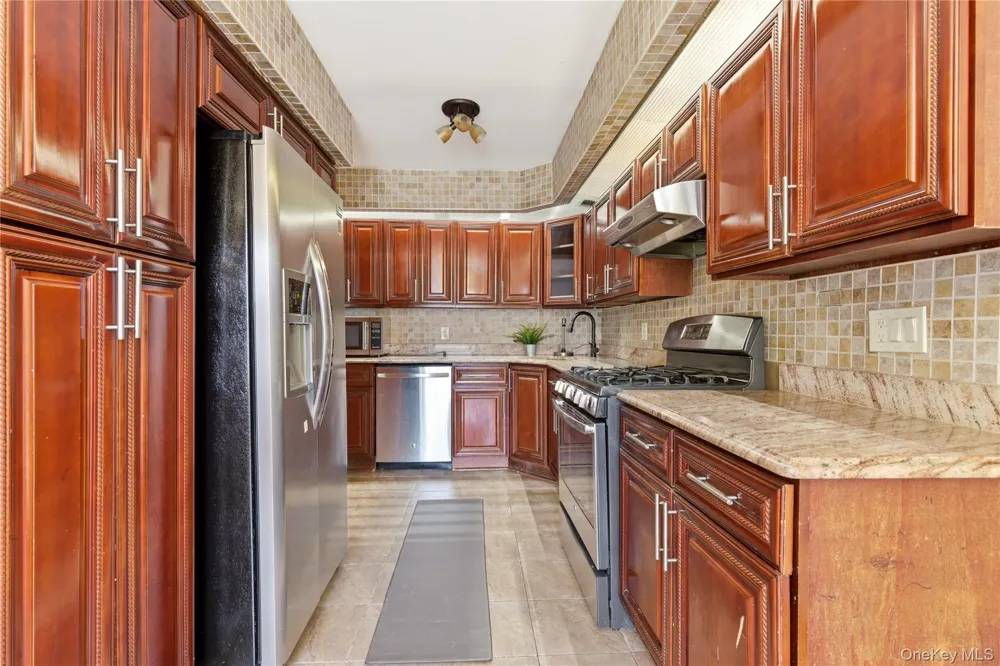 16306 71st Avenue #1323 Fresh Meadows, NY 11365