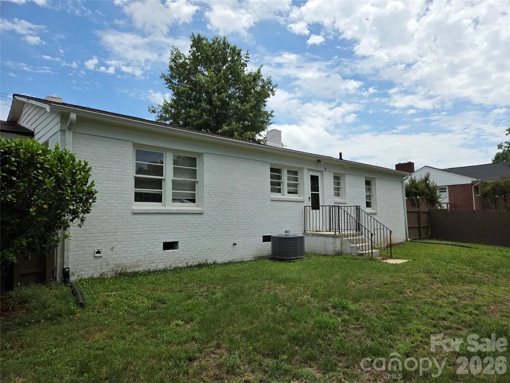 707 E 1st Street Cherryville, NC 28021